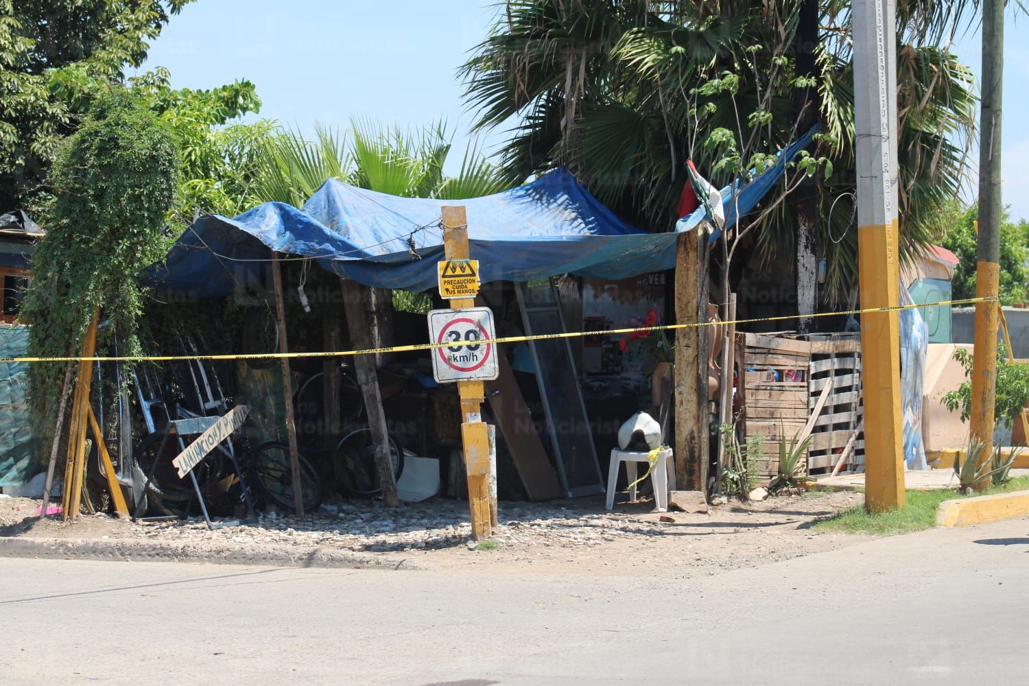 Muere hombre tras ser atacado a balazos en una casa improvisada en Mazatlán