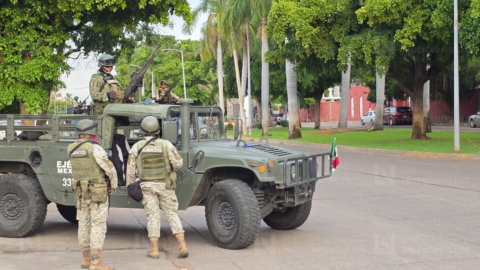 Frente al panteón civil de Culiacán ejecutan a un hombre