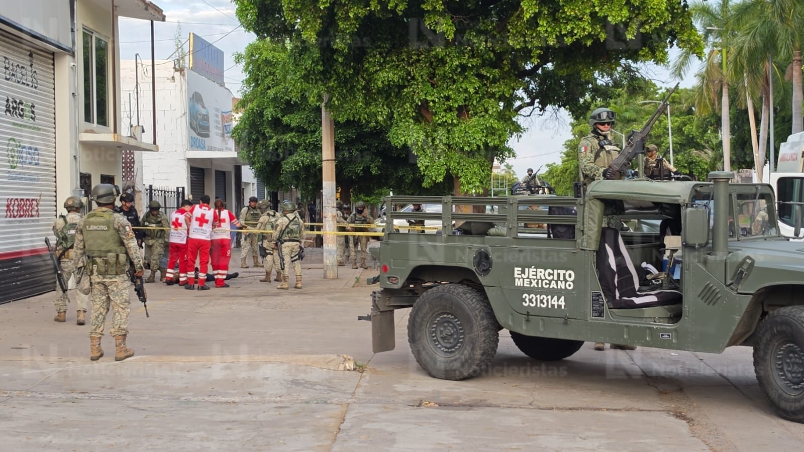 Frente al panteón civil de Culiacán ejecutan a un hombre