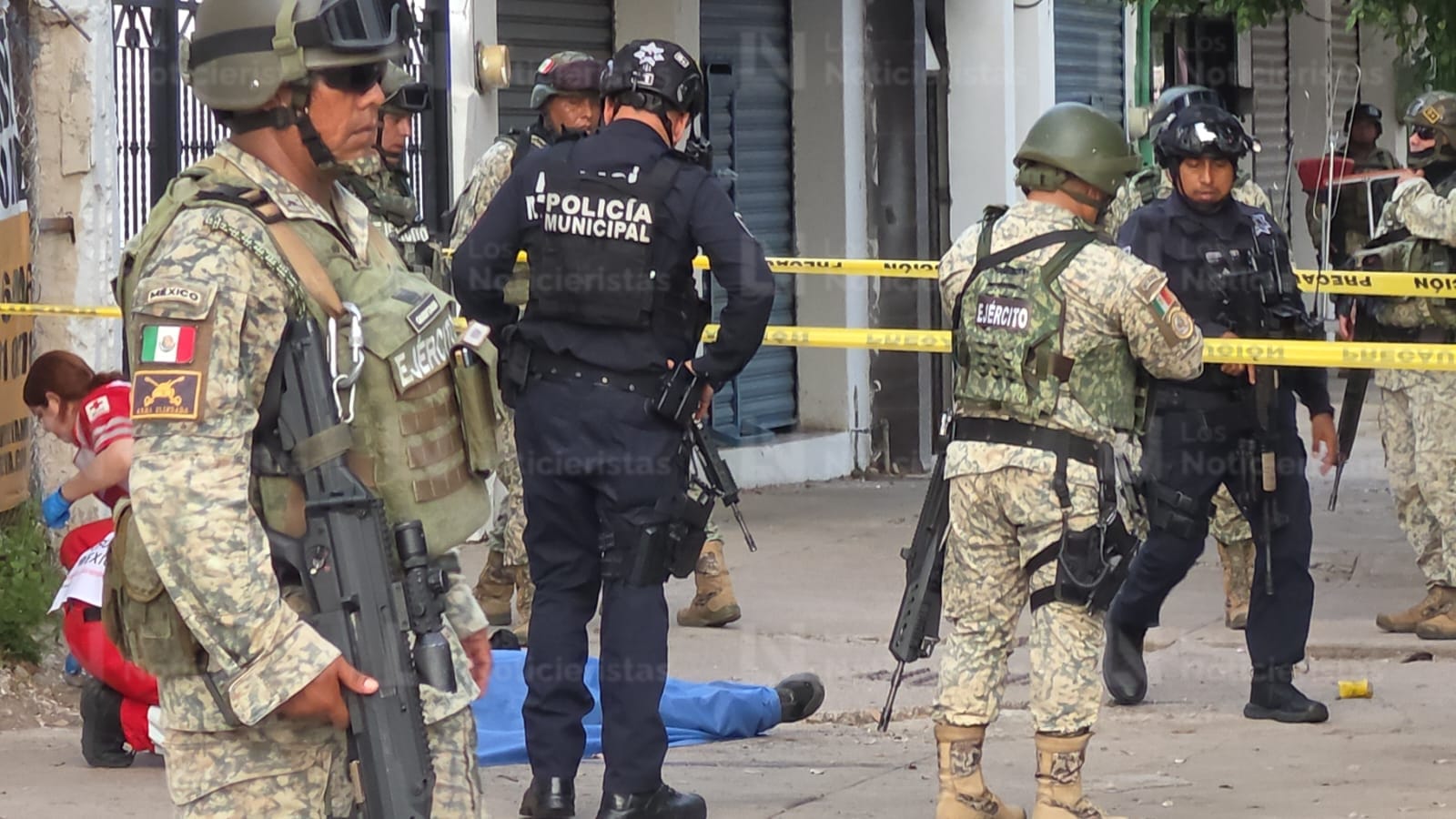 Frente al panteón civil de Culiacán ejecutan a un hombre