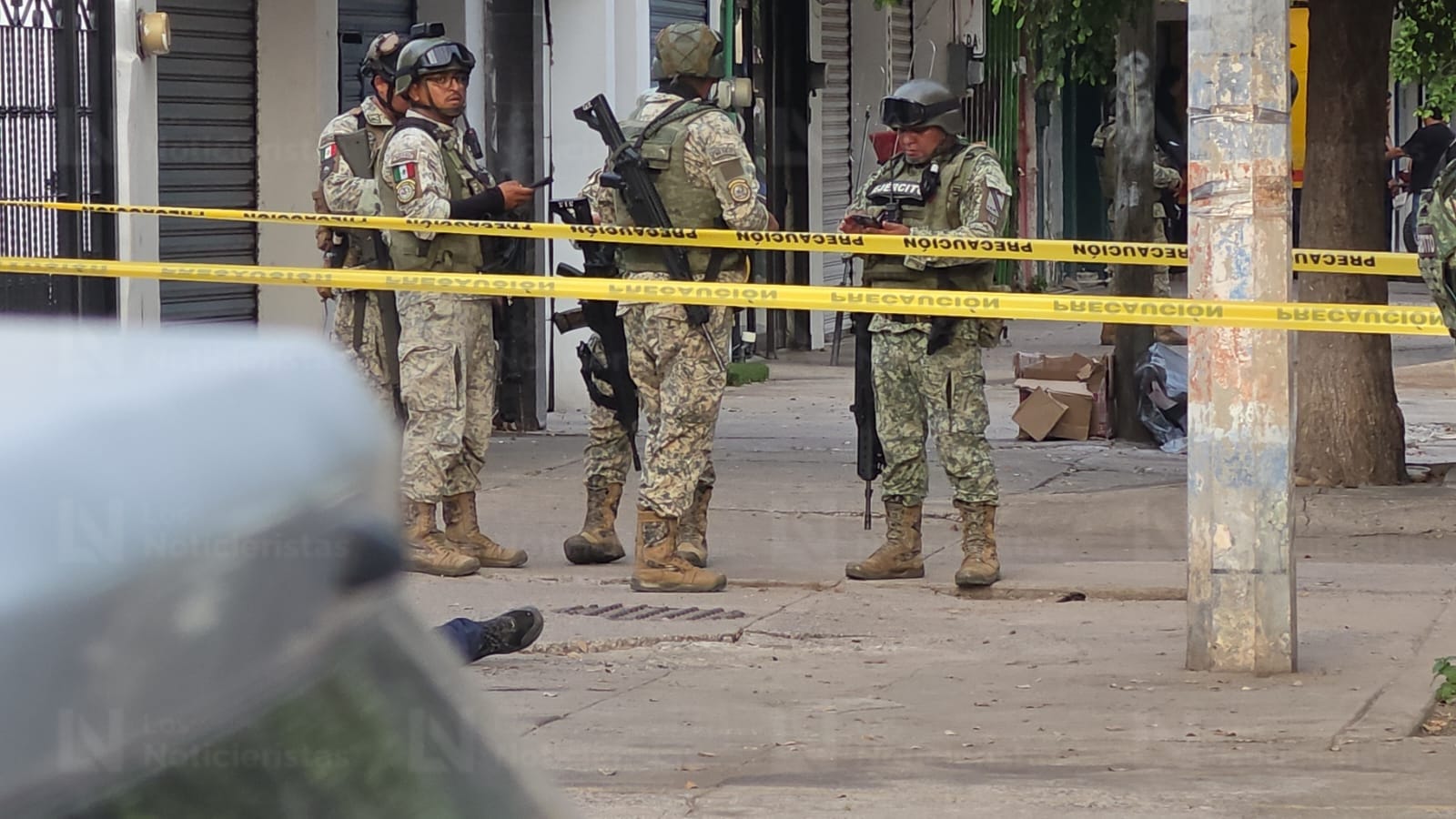 Frente al panteón civil de Culiacán ejecutan a un hombre