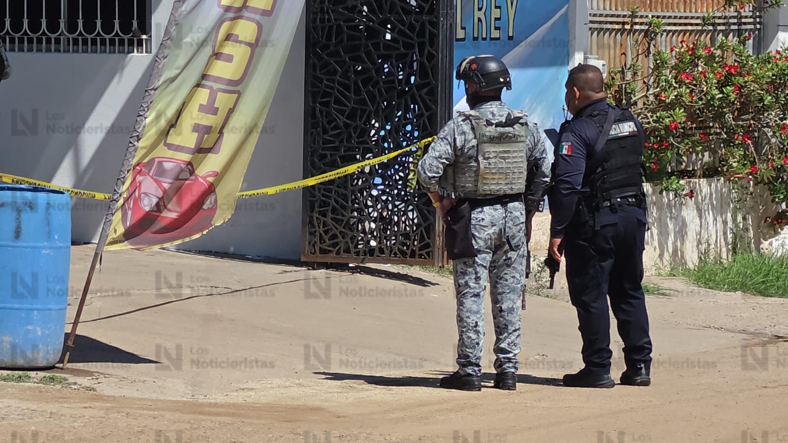 Ejecutan a dos hombres en el interior de un autolavado en Culiacán