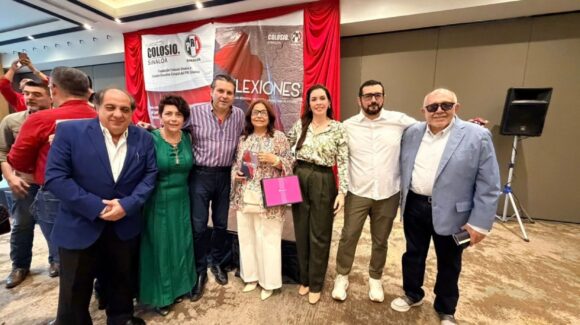 El Químico Benítez reaparece en evento del PRI junto a Mario Zamora en Culiacán, Sinaloa