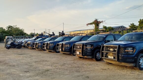 Mantienen despliegue de elementos de Fuerza de Reacción Interinstitucional en distintos sectores de Mazatlán, Sinaloa