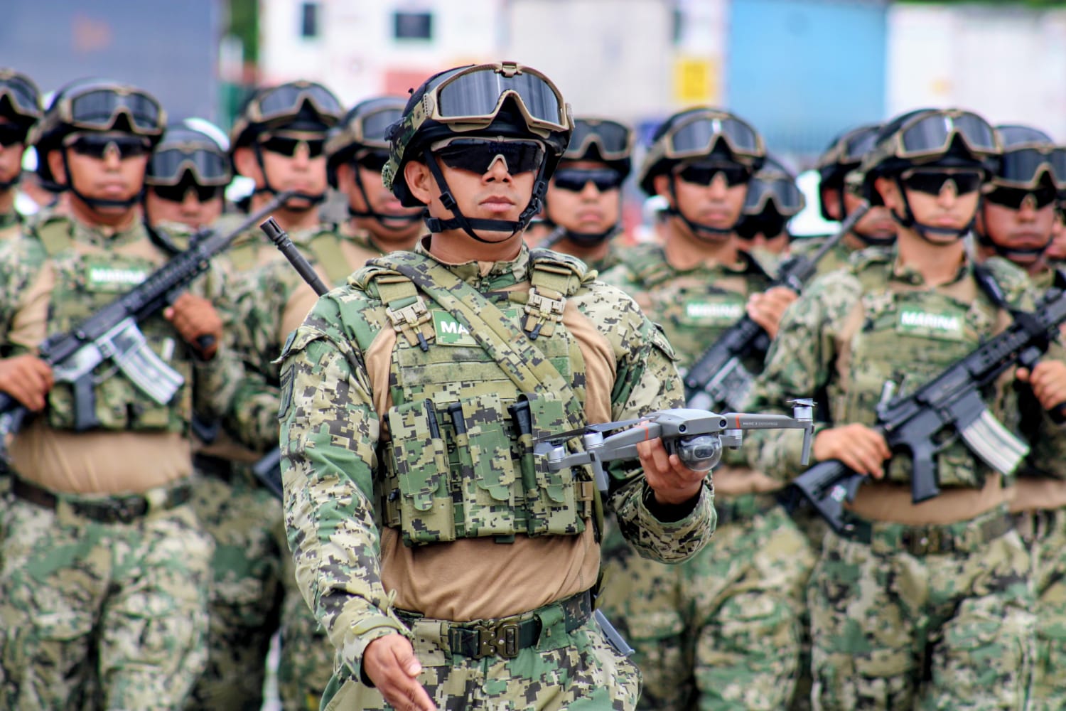 Ensayo del Desfile Cívico para el 16 de septiembre en Mazatlán