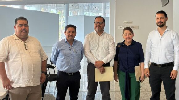 IMCA y Ayuntamiento de Ahome inician entrega-recepción de recintos culturales; se realizó primera reunión en el Teatro Ingenio