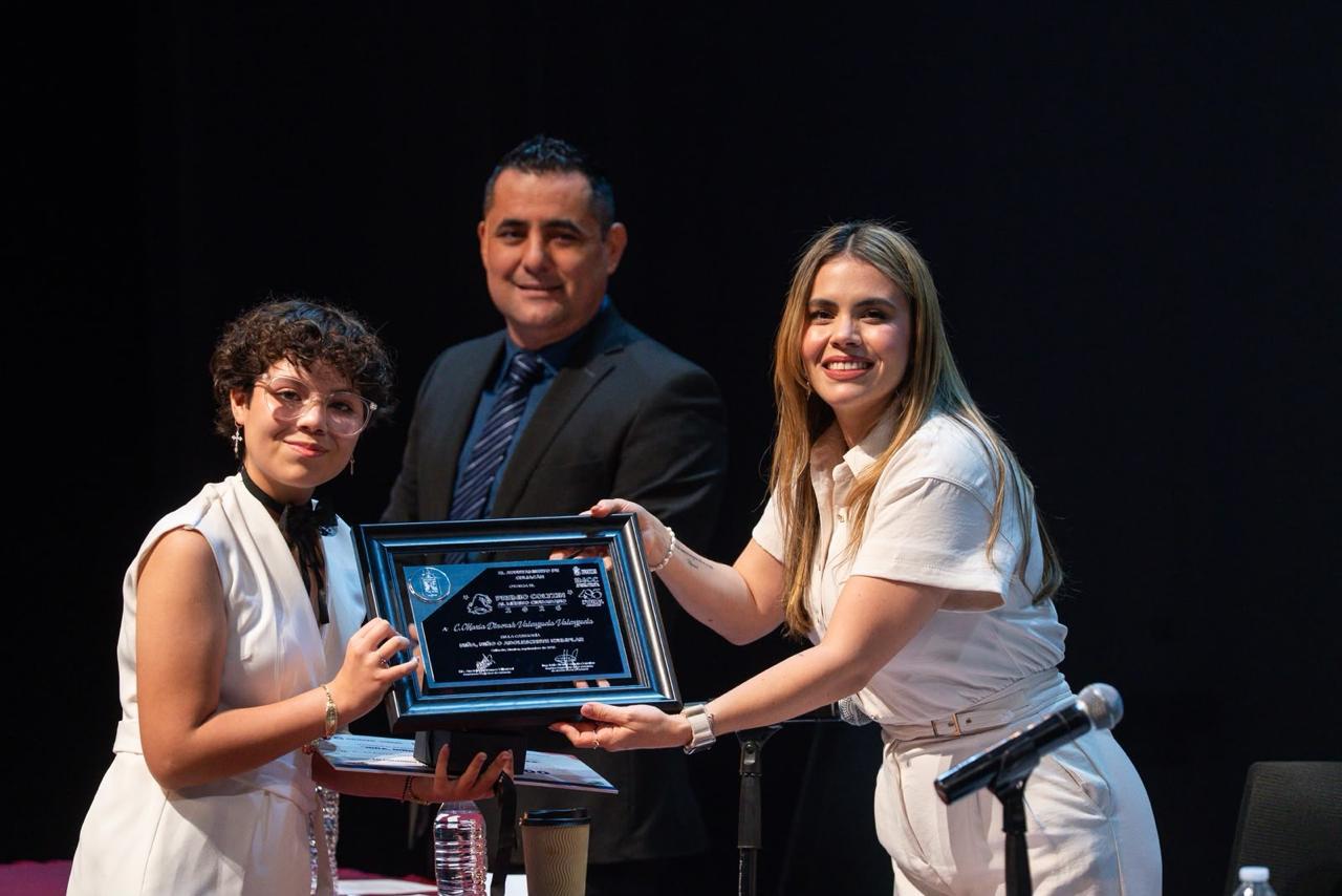 Entregan el Premio Coltzin al Mérito Ciudadano en Culiacán