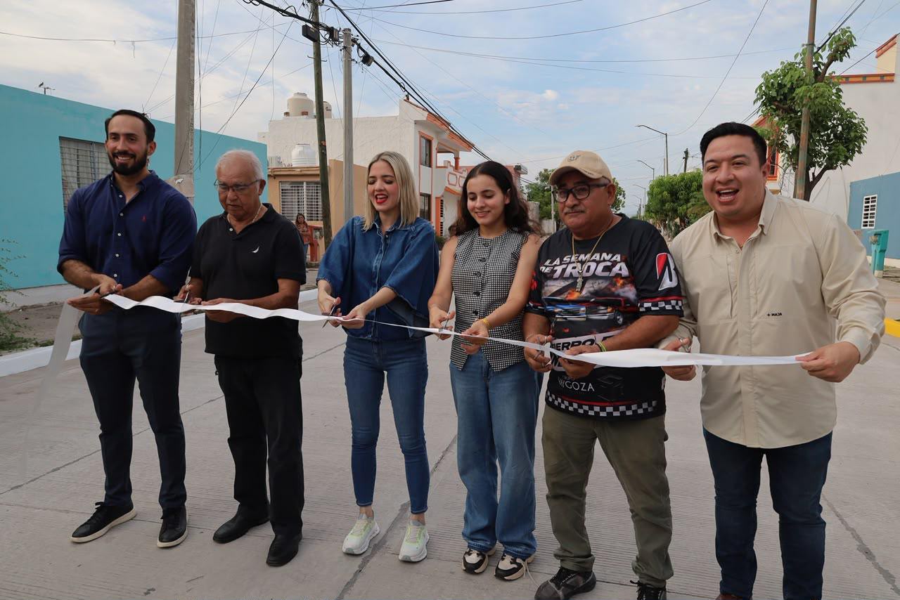Entregan pavimentación de la calle Huatabampito, Mazatlán
