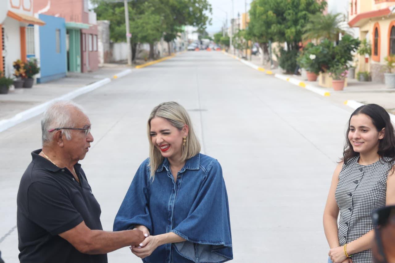 Entregan pavimentación de la calle Huatabampito, Mazatlán