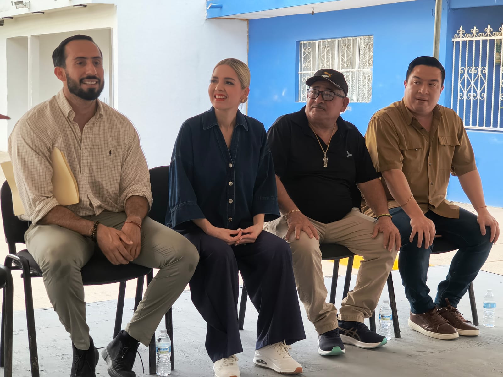 Entregan pavimentación de dos calles en colonia Klein, en Mazatlán