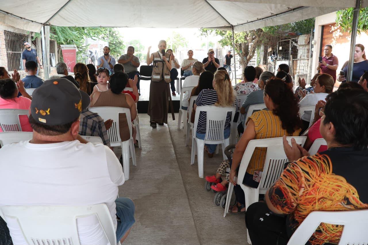 Entregan pavimentación en colonia Colosio Sí, en Mazatlán