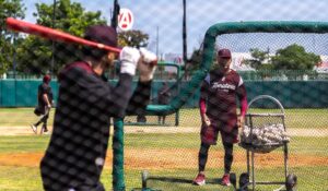 Tomateros aprieta el trabajo en su sexto día de pretemporada
