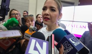 Estrella Palacios descarta destituir al director del “Hospitalito” de Mazatlán; propone mesa de trabajo con Stasam