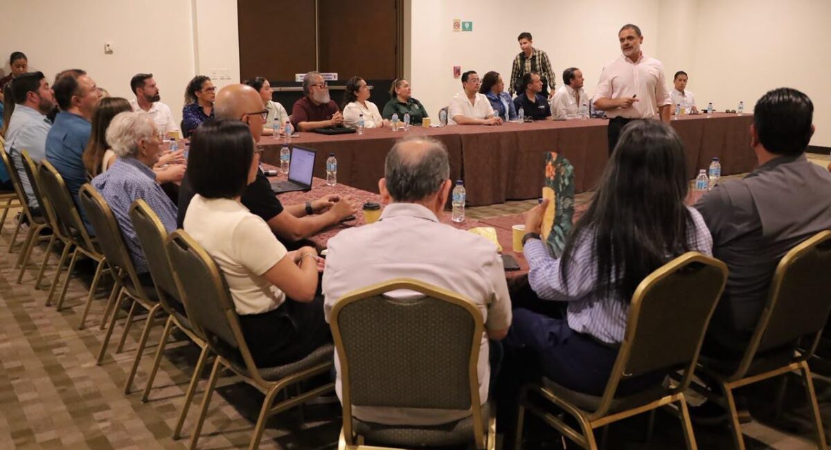 Turistas se sienten seguros en Mazatlán, Sinaloa, y dicen que volverían, revela estudio de hoteleros