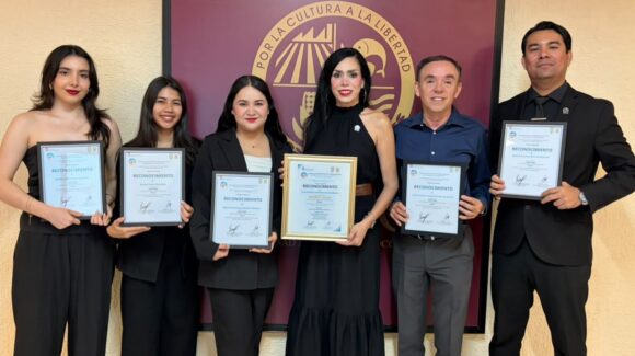 ¡Enhorabuena! Ellas son las estudiantes de la UAdeO Mazatlán ganadoras del Maratón Regional de Conocimientos de ANFECA 2026 en el área Fiscal