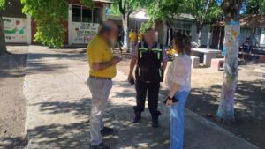 evacuan alumnos y maestros de una escuela en costa rica de culiacan por fuga de gas pc