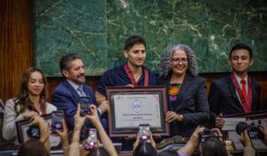Marco Verde recibe el Premio al Mérito Juvenil 2026 en Sinaloa