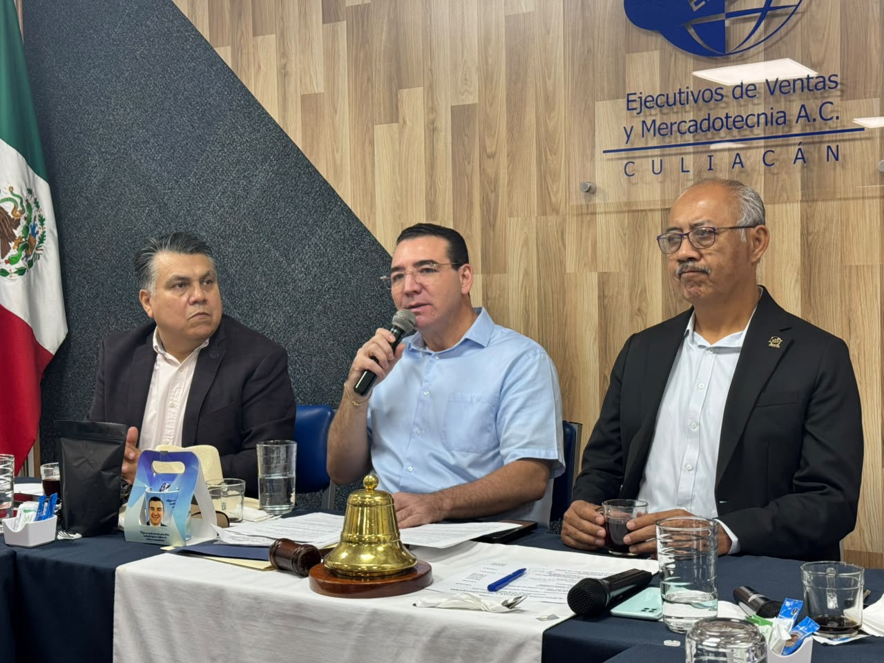 EVM Culiacán analiza los retos de Sinaloa con Luis Alberto Díaz