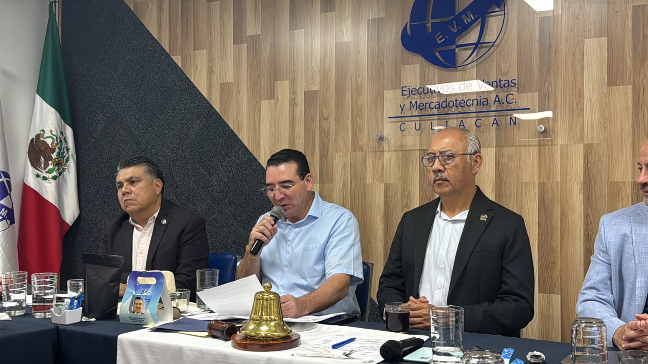 EVM Culiacán analiza los retos de Sinaloa con Luis Alberto Díaz
