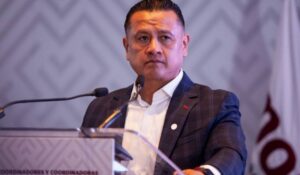 Fiscal de Michoacán renuncia tras ser designado virtual candidato de Morena a la gubernatura
