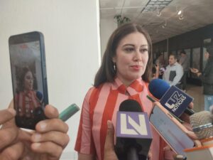 Titular de la Secretaría de Pesca y Acuacultura en Sinaloa, Flor Emilia Guerra Mena