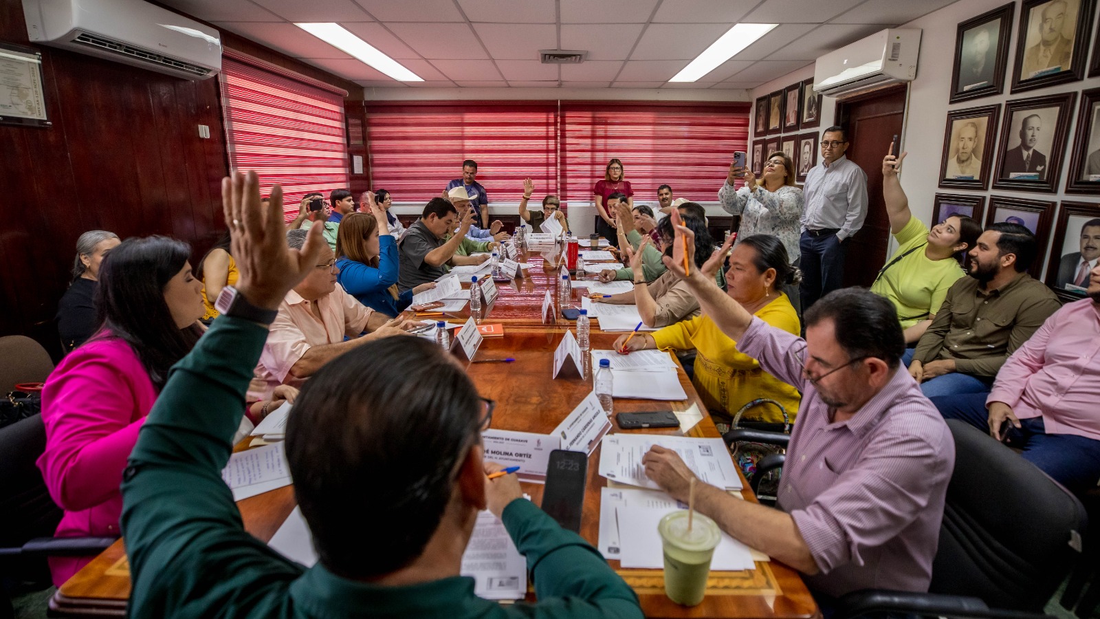 Gobierno del Estado dará recursos a Guasave para reparar hundimientos y drenajes