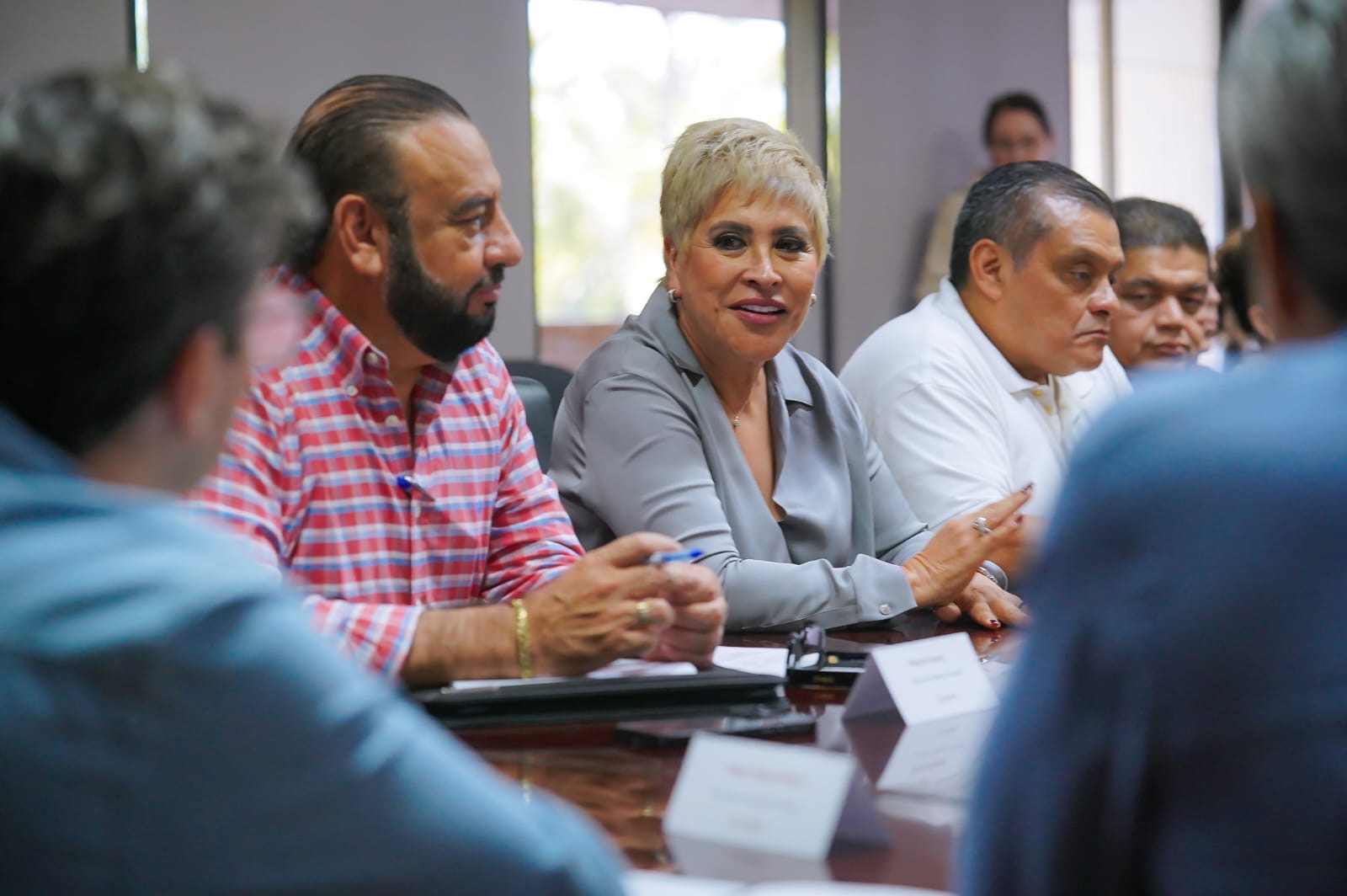 Gobierno del Estado se reúne con empresarios y universidades para revivir vida nocturna en Culiacán