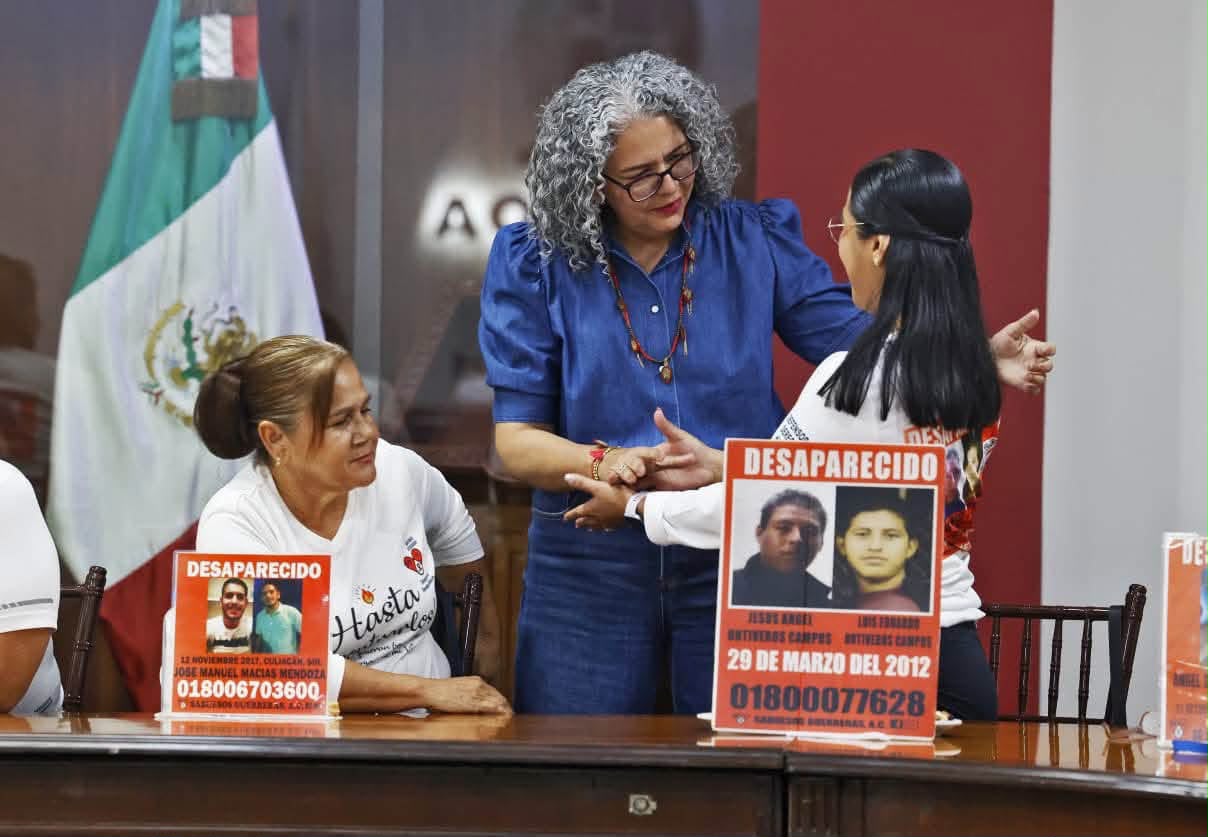 Graciela Domínguez se reúne con colectivo Sabuesos Guerreras AC