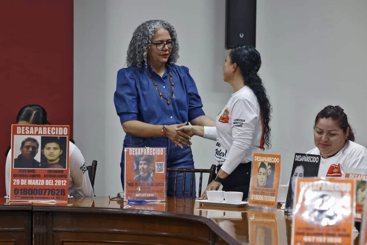 Graciela Domínguez se reúne con colectivo Sabuesos Guerreras AC