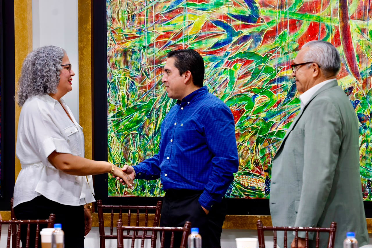 Graciela Domínguez se reúne con sectores para recuperar actividad nocturna en Sinaloa