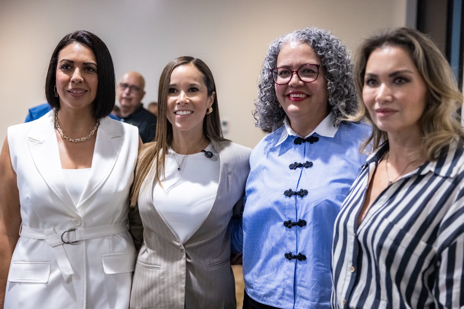 Graciela Domínguez se reúne con hoteleros de Mazatlán