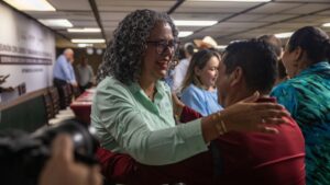graciela dominguez y columba lopez sostienen reunion con productores de sinaloa saludos