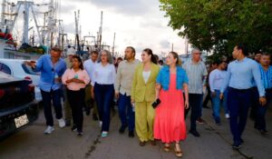 Recorren titular de la Sader y gobernadora Parque Bonfil y escuchan demandas de la pesca de altamar en Mazatlán, Sinaloa