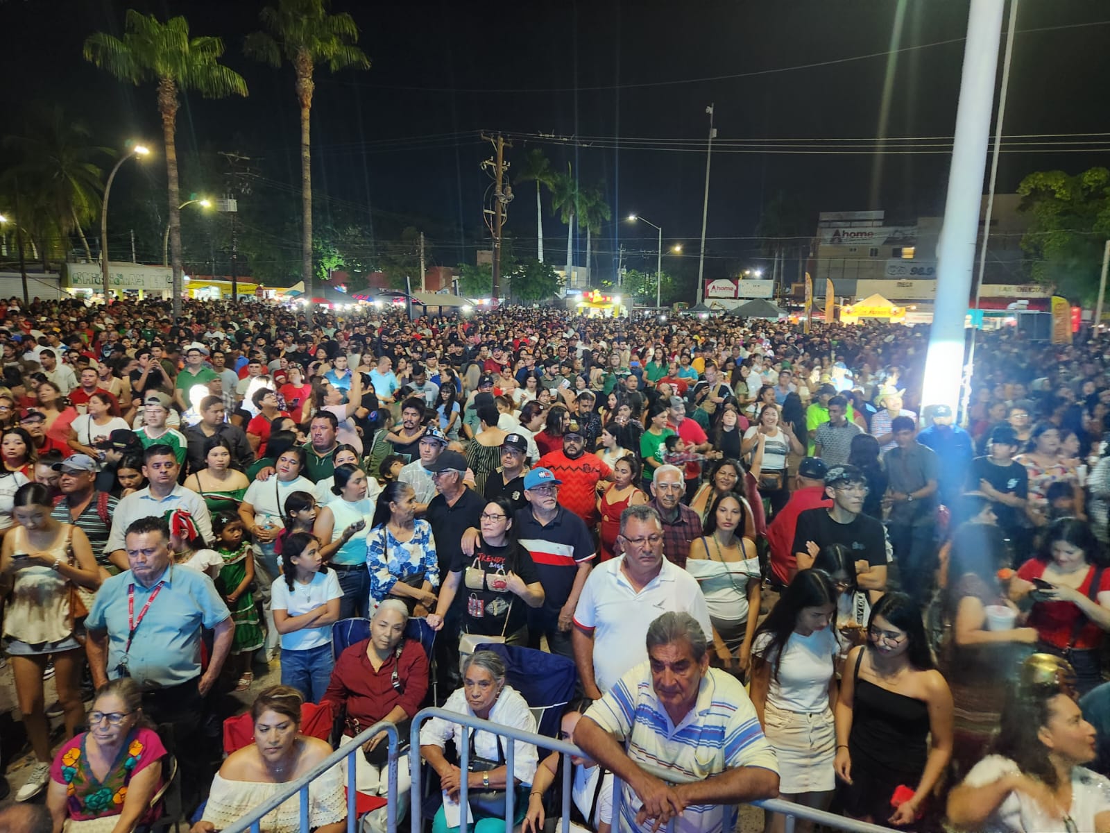 Grito de Independencia en Ahome