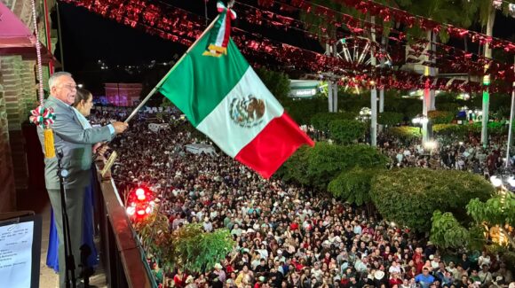 El Fuerte vibra con el Grito de Independencia entre el folclor, música y tradición