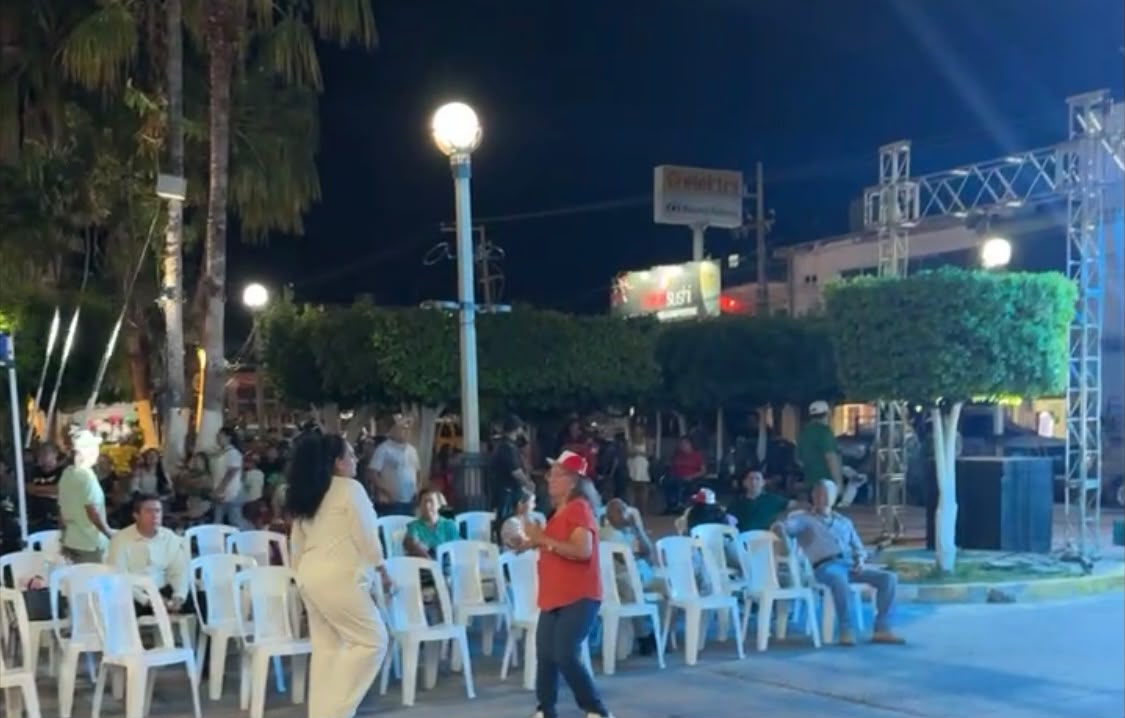 Grito de Independencia en Escuinapa