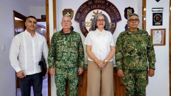 En Mazatlán, Graciela Domínguez se reúne con Harfuch y mandos de Sedena, Marina y GN: “La tranquilidad de los sinaloenses es prioridad”