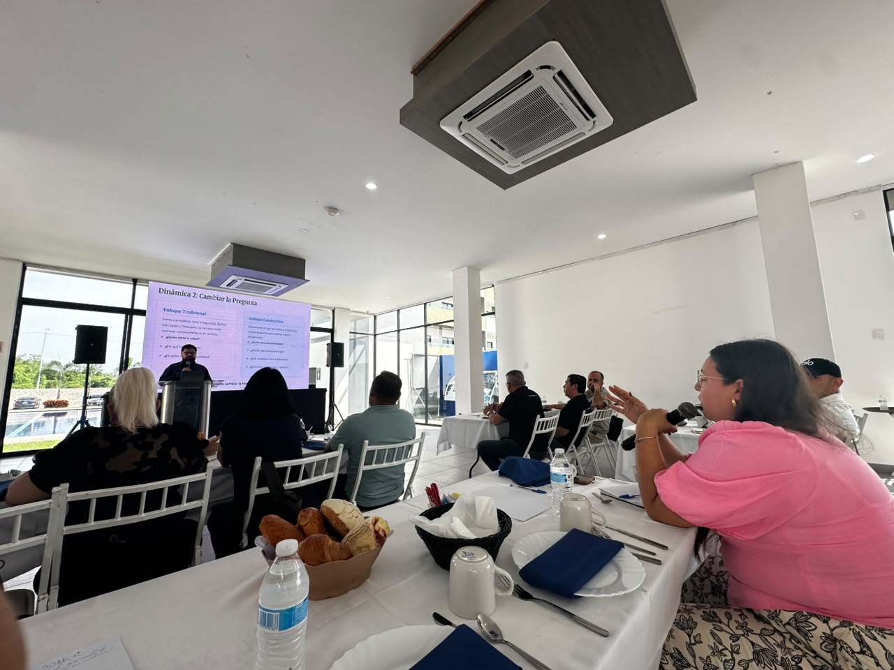 Hersa brinda taller sobre el método SOAR a periodistas en Mazatlán
