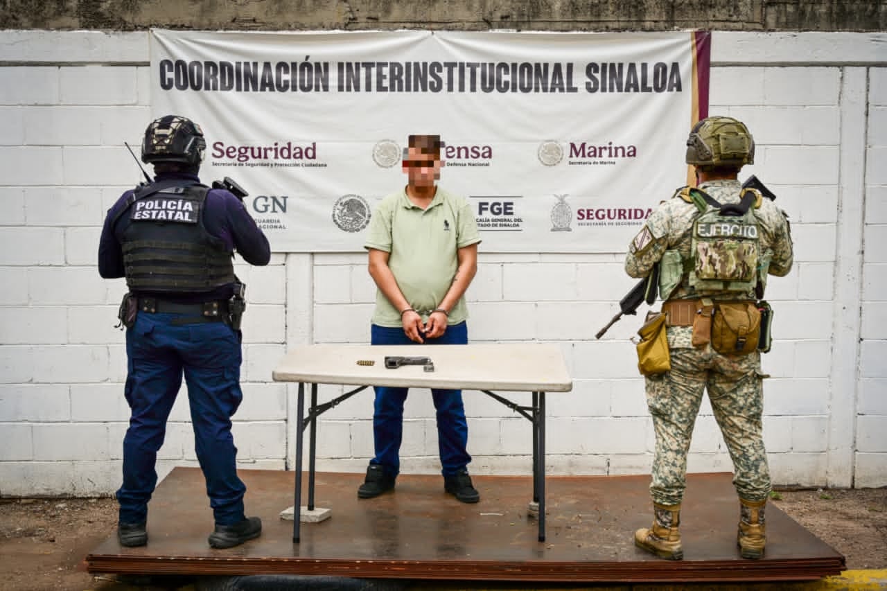 Hombre detenido tras operativo en un hotel en el Centro de Culiacán