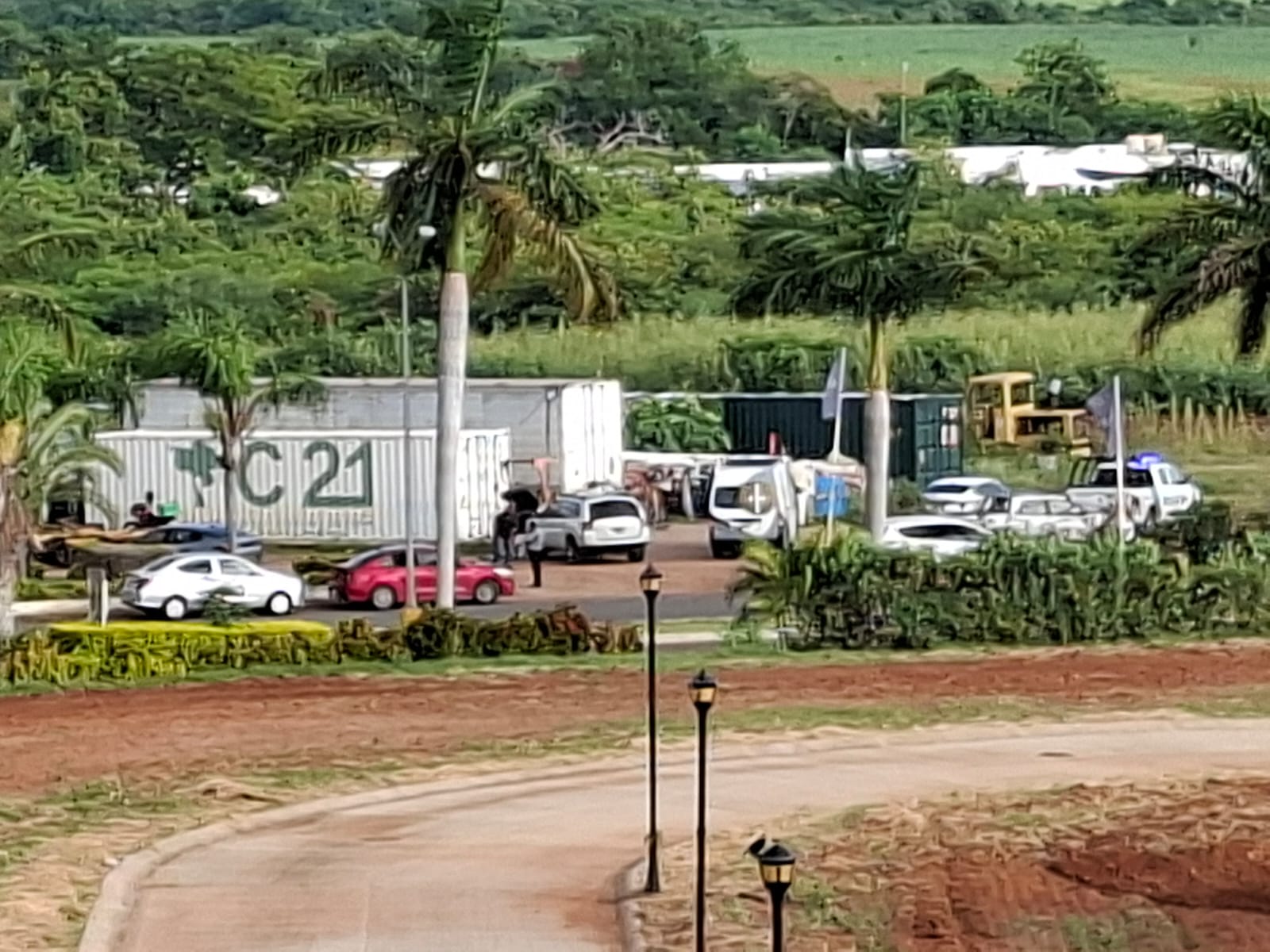 Hombre muere tras caerle un tractor encima en Mazatlán