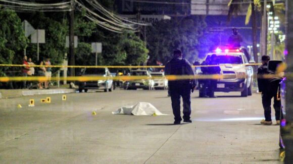 Ataque armado frente a la Región Militar deja una persona sin vida en Mazatlán, Sinaloa