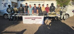 Hombres armados detenidos en la Lombardo Toledano, Culiacán