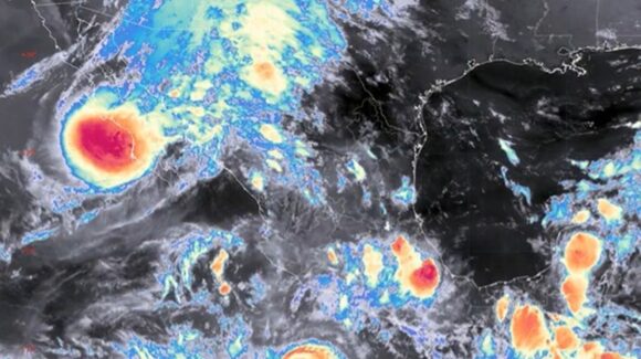 Huracán “Polo” generará lluvias torrenciales y fuertes vientos sobre Sinaloa desde la madrugada del martes: SMN