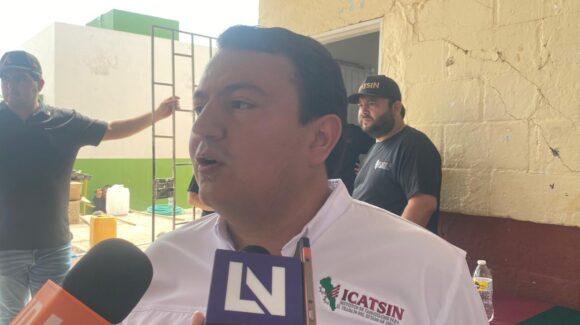 Icatsin lleva cortes de cabello gratuitos a comunidades de Guasave y promueve donación para pelucas oncológicas