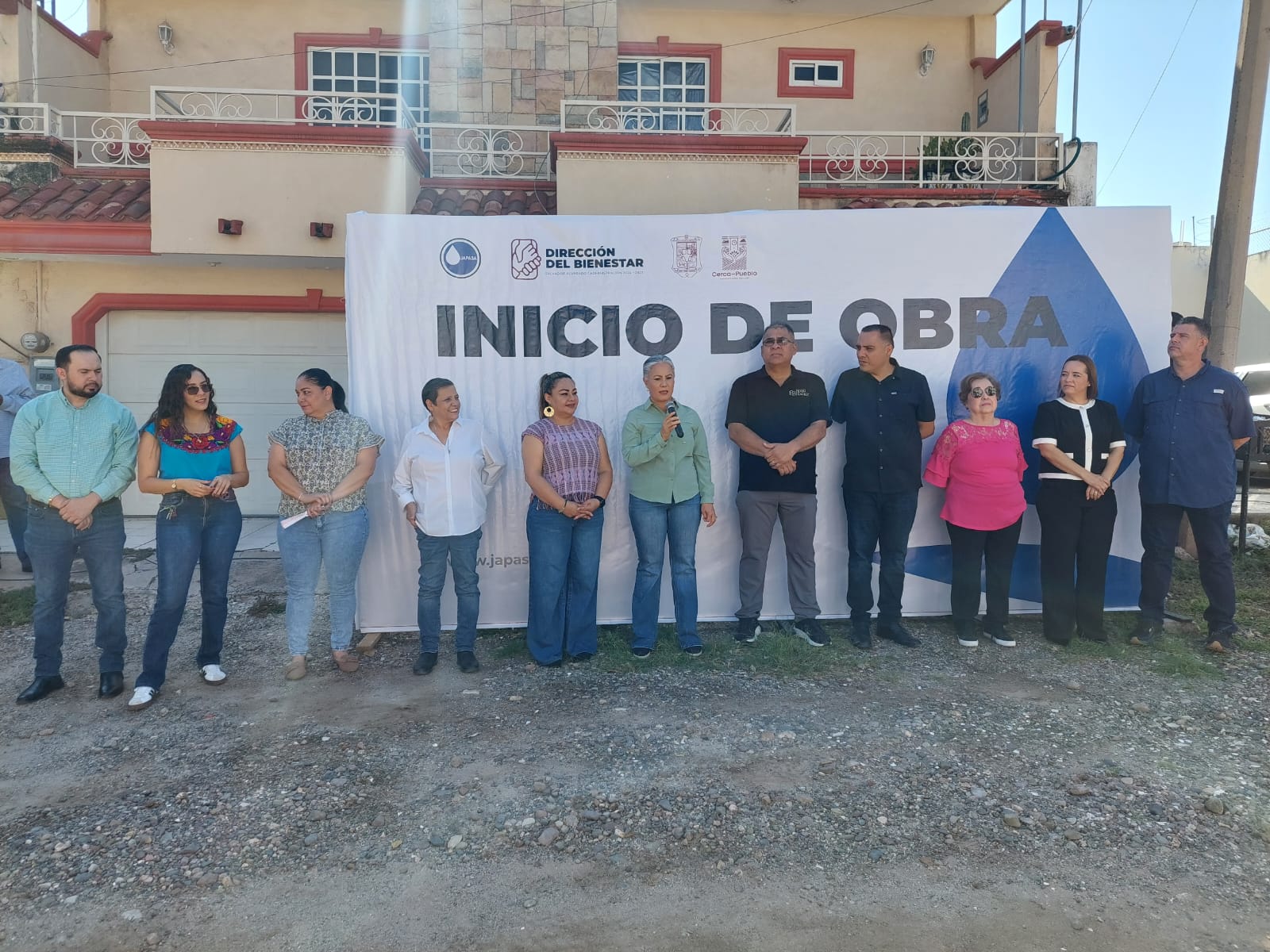 Inician rehabilitación de drenaje en la Col. Militar, en Guamúchil