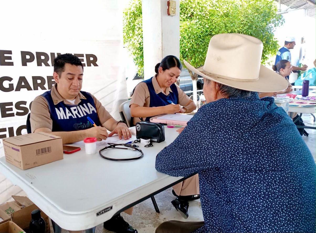 Jornadas de atención en El Roble y Siqueros, Mazatlán