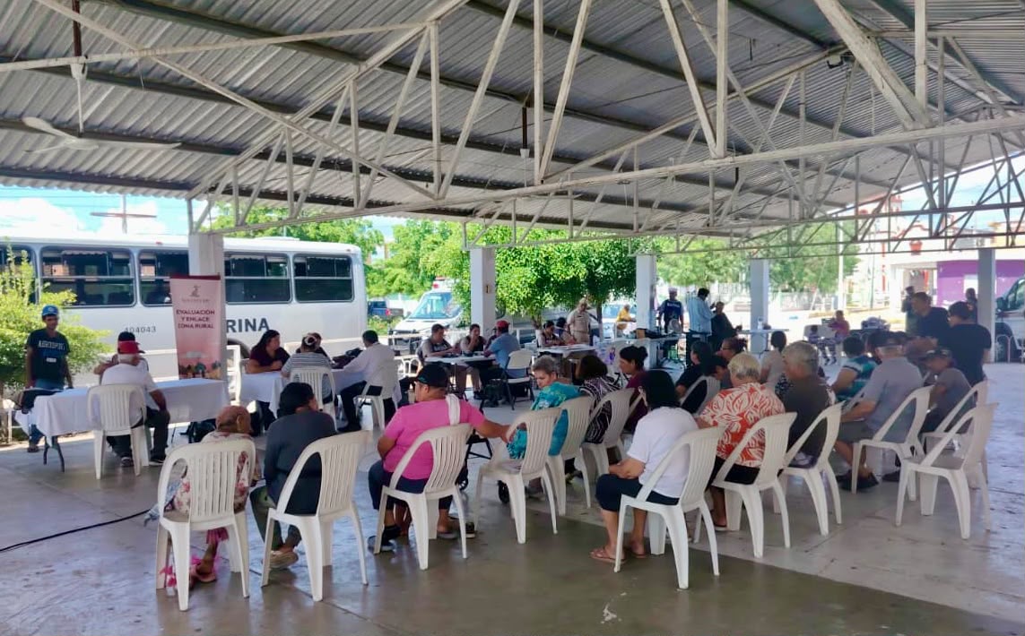 Jornadas de atención en El Roble y Siqueros, Mazatlán