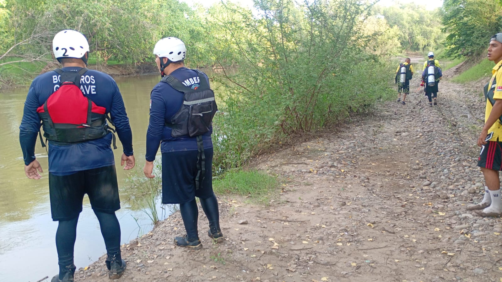 Joven desaparecido en aguas del río Sinaloa, en Guasave