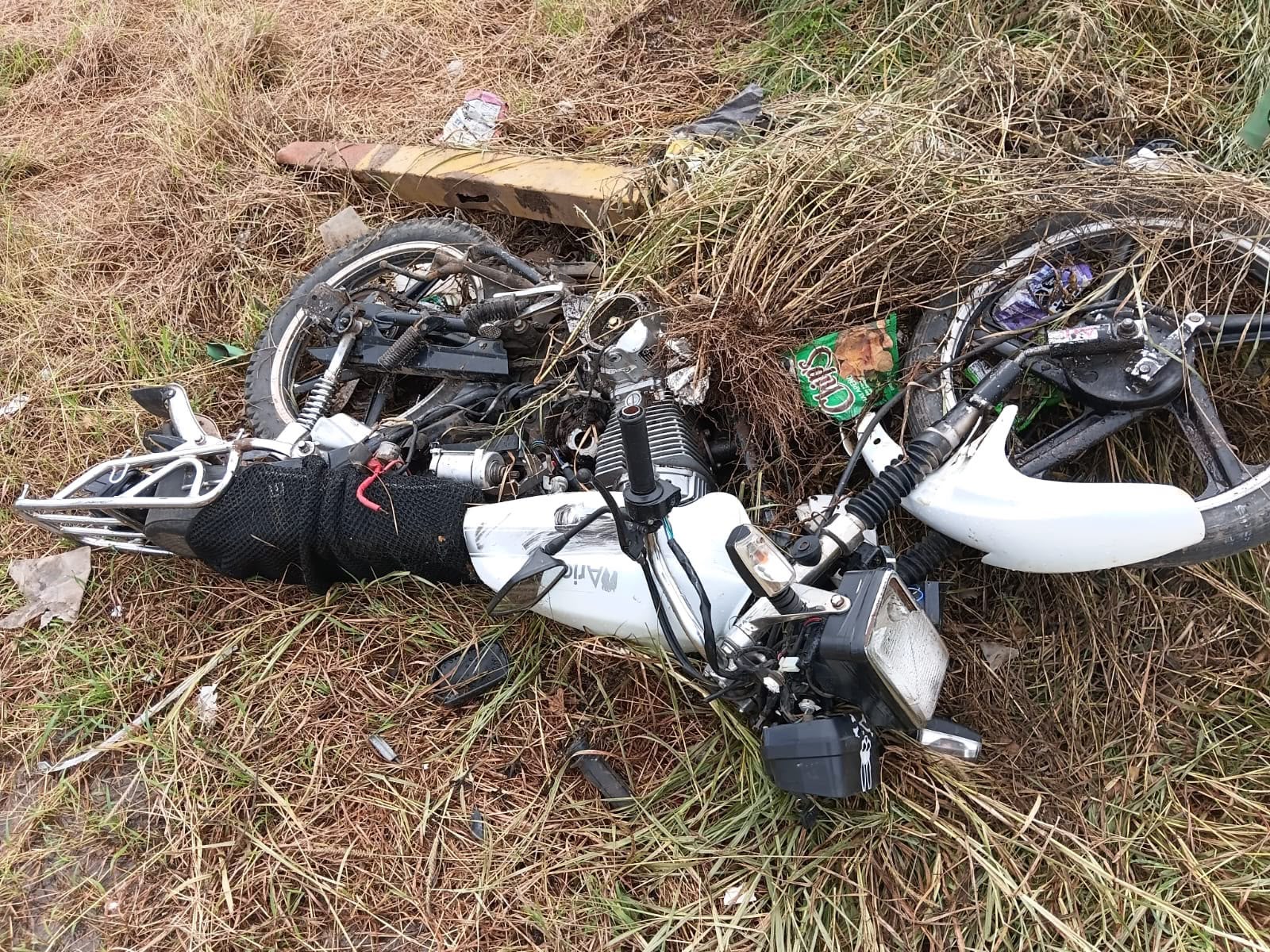 Moto hallada con un joven sin vida en Guasave