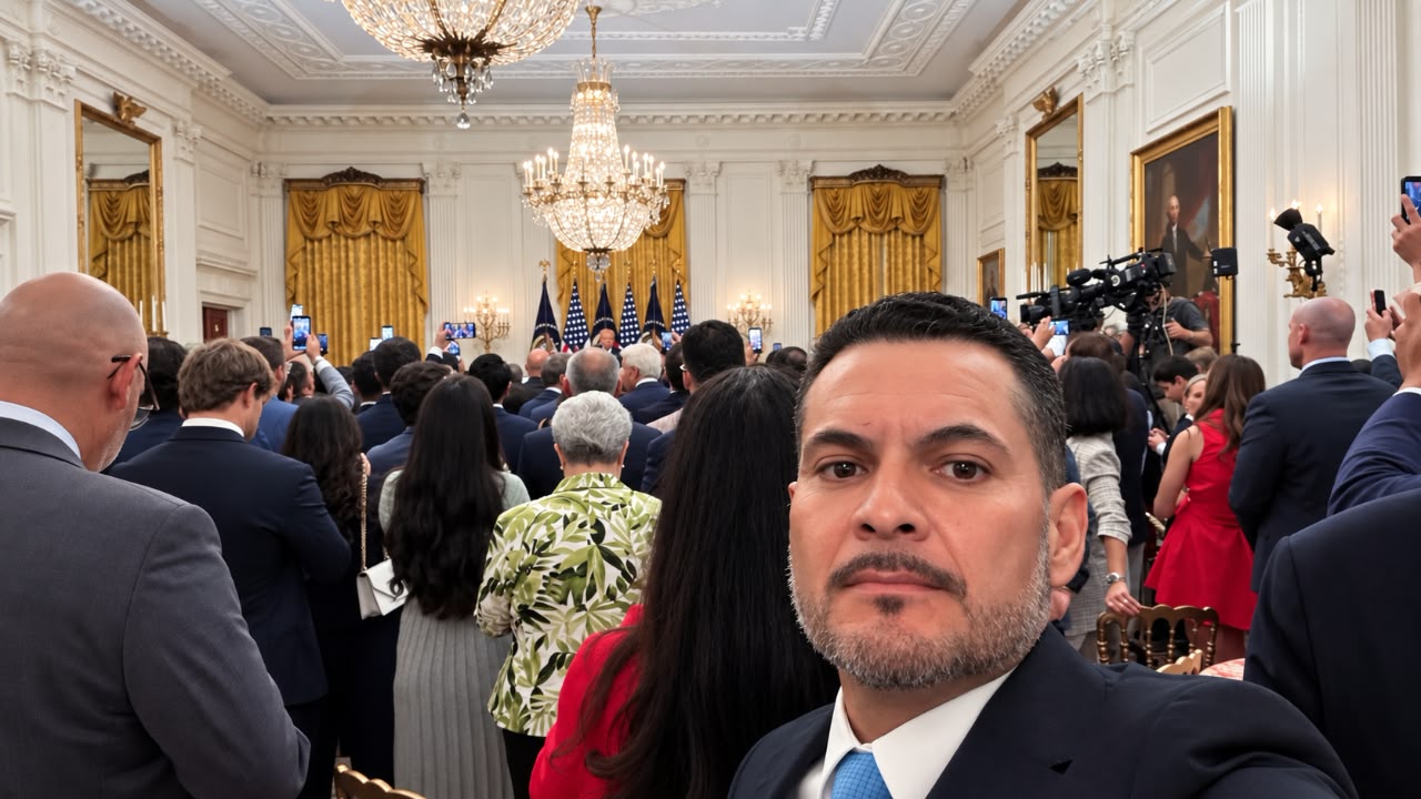 Juan José Arellano en la Casa Blanca